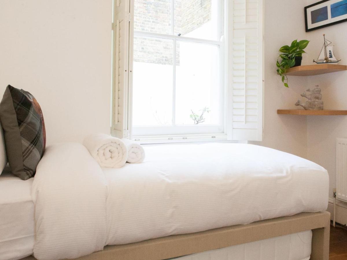 Pass The Keys Garden Apartment In Stockwell London Kültér fotó