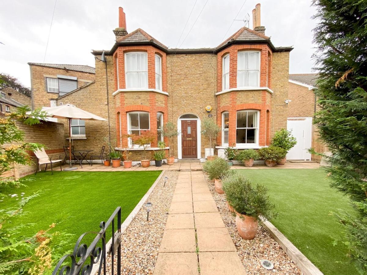 Pass The Keys Garden Apartment In Stockwell London Kültér fotó