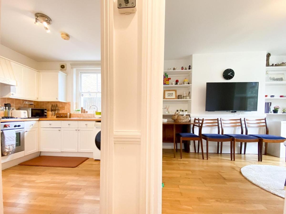 Pass The Keys Garden Apartment In Stockwell London Kültér fotó